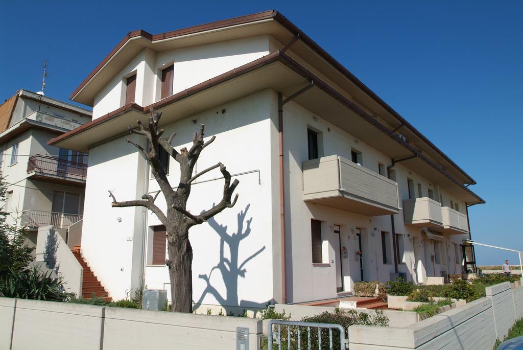 Apartment Schiavoni Фано Екстер'єр фото